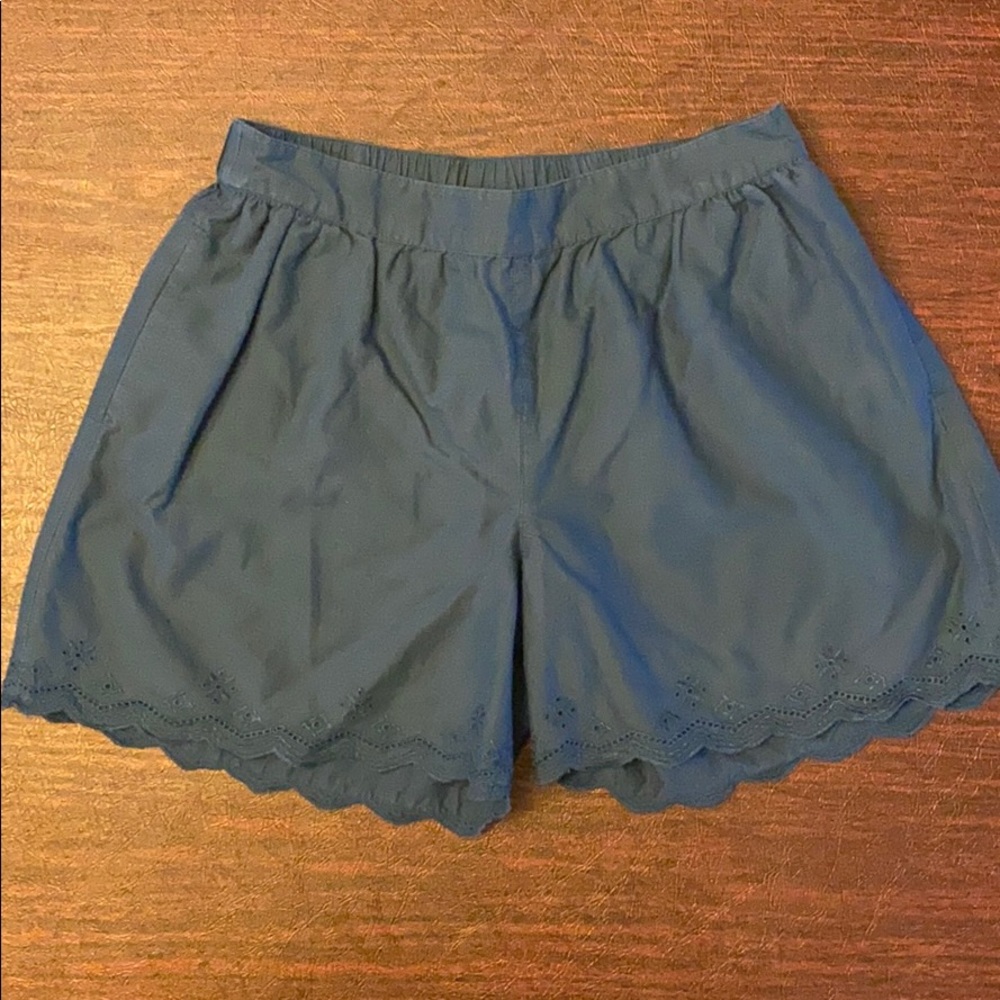 Gap Kids navy blue shorts with eyelets